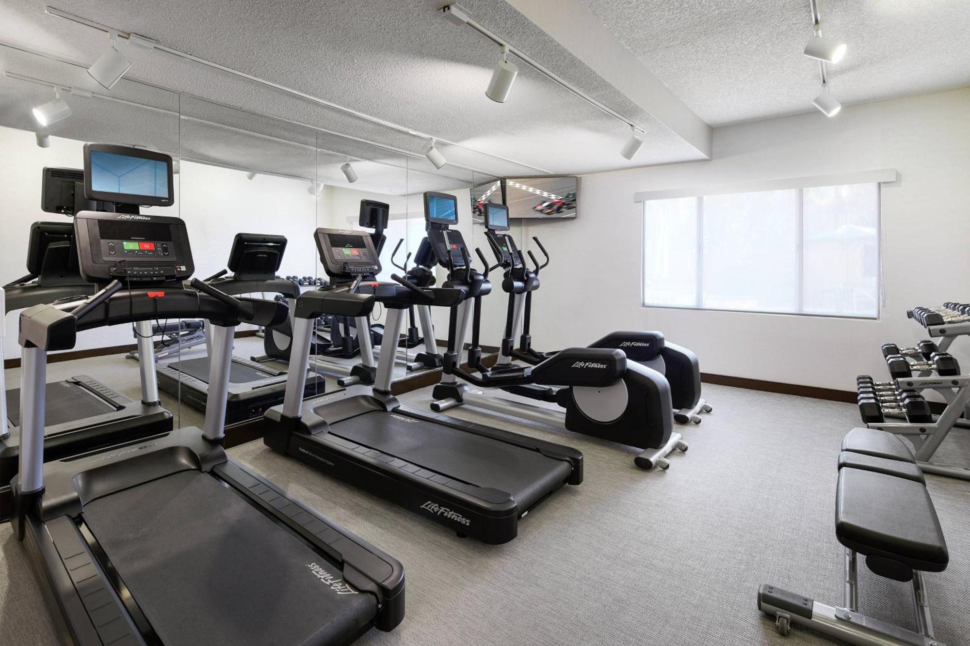 SpringHill Suites Tempe at Arizona Mills Mall Esterno foto