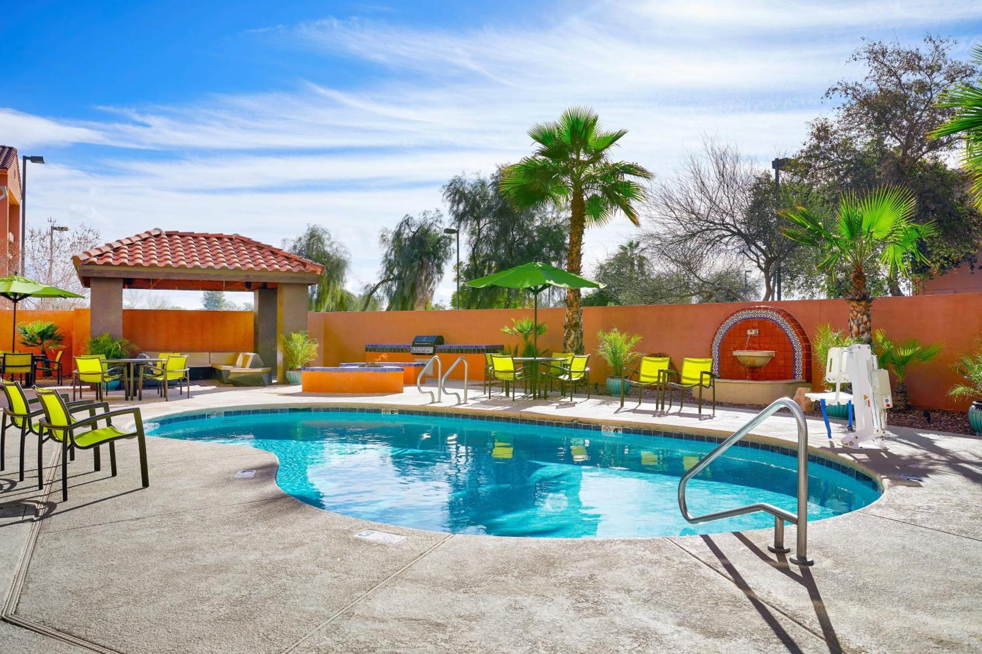 SpringHill Suites Tempe at Arizona Mills Mall Esterno foto
